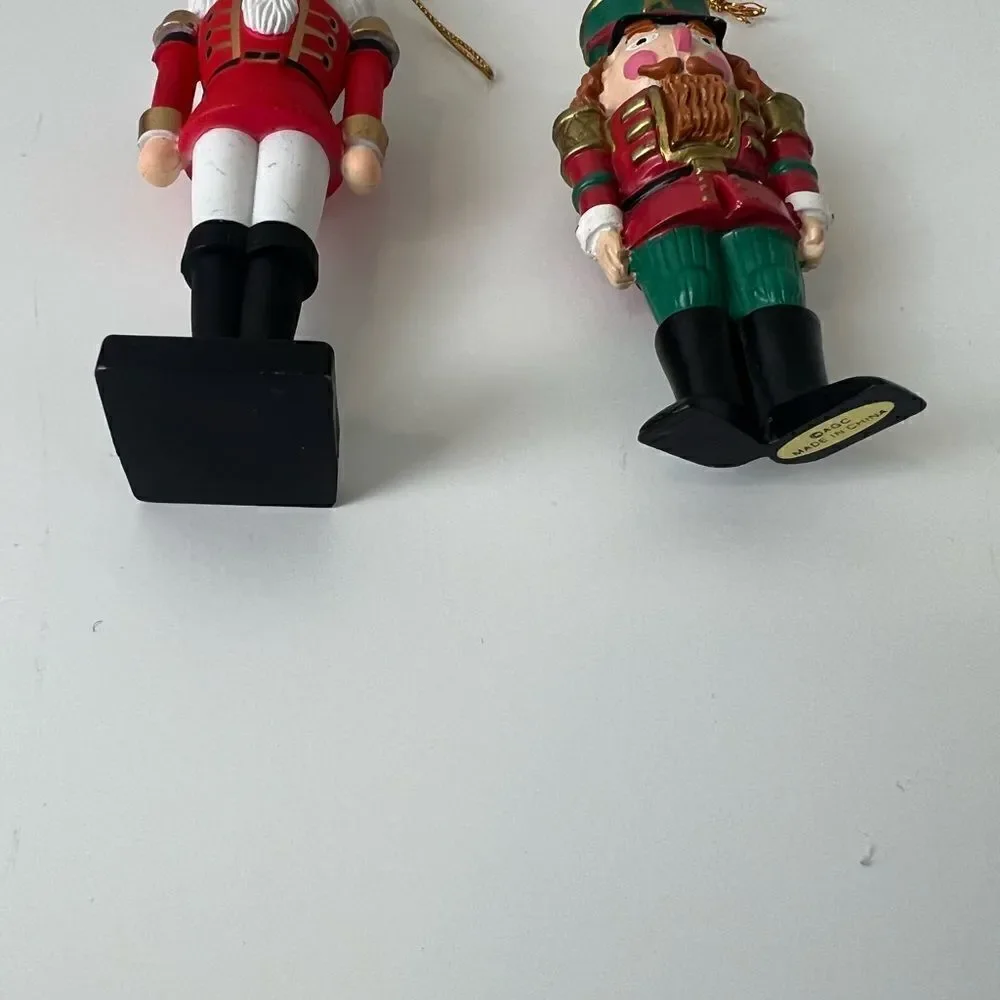 Nutcrackers Figurine wood  Christmas Decor